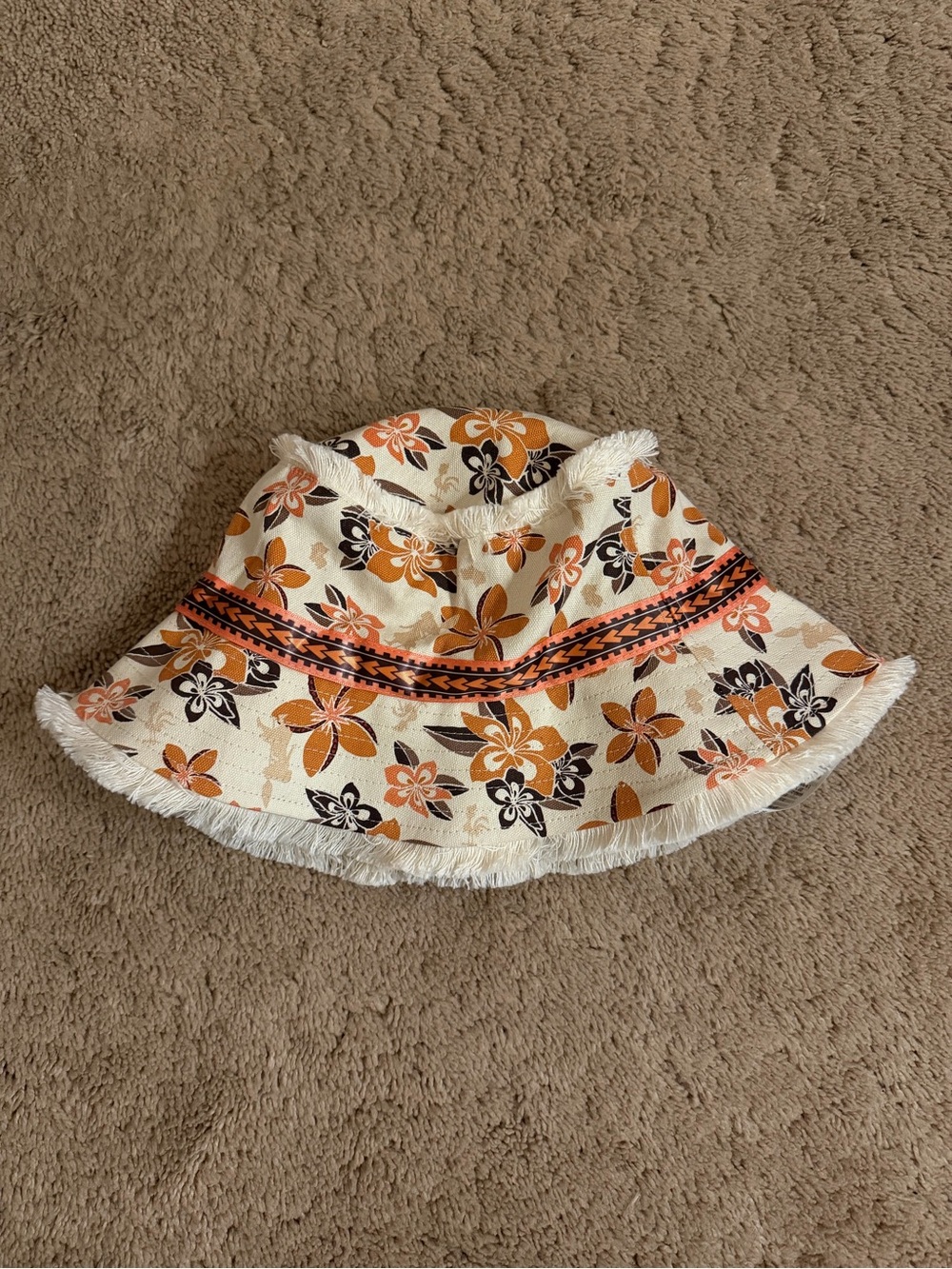 Disney Moana bucket hat NWT